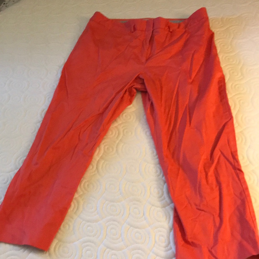Coral capris
